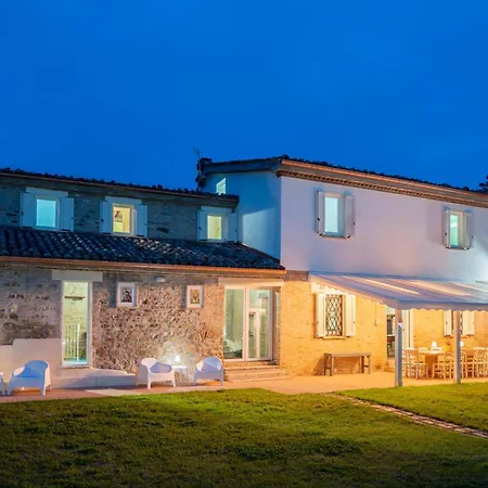 Villa Ai Caprioli *
