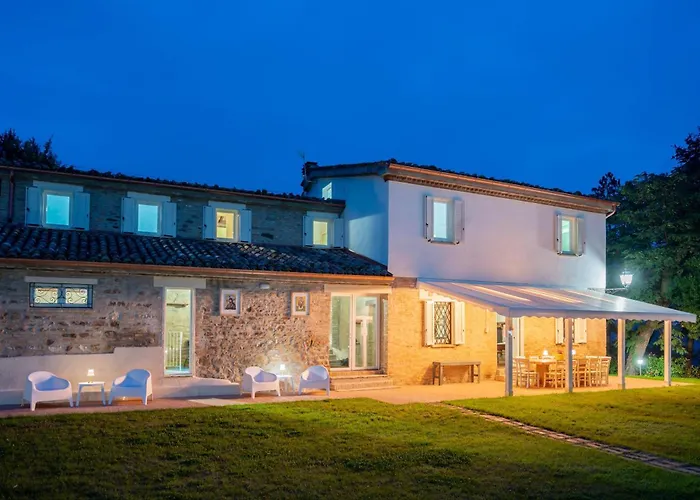 Villa Ai Caprioli *